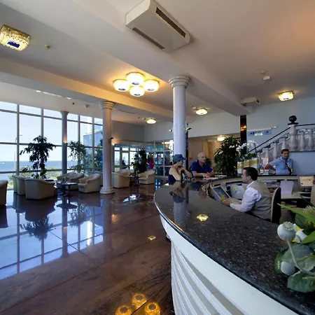 호텔 Gran Vista Plava Laguna 포레치