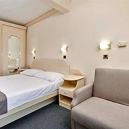 Hotel Gran Vista Plava Laguna 3*