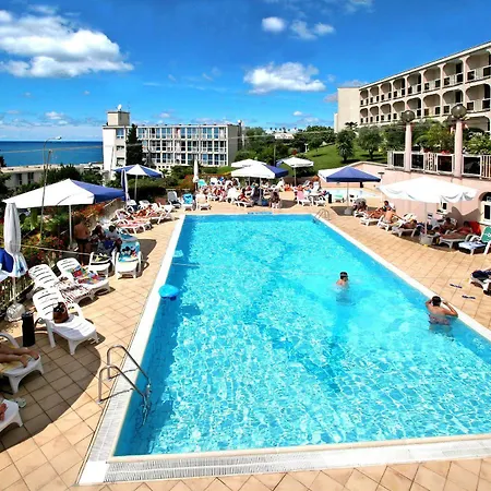 Gran Vista Plava Laguna 3* פורץ