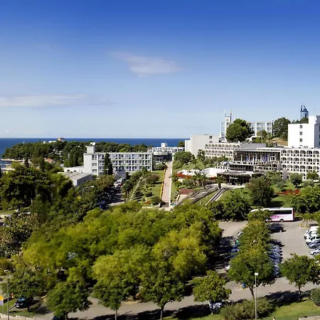 Hotel Gran Vista Plava Laguna 3*