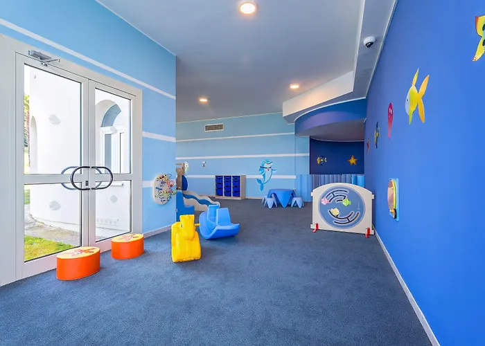 Hotel Gran Vista Plava Laguna 3*