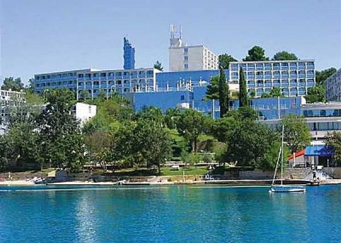 Gran Vista Plava Laguna מלון