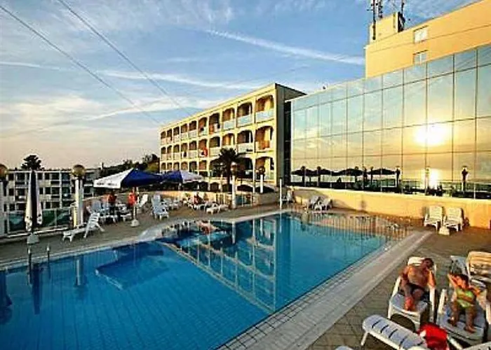 Gran Vista Plava Laguna Hotel