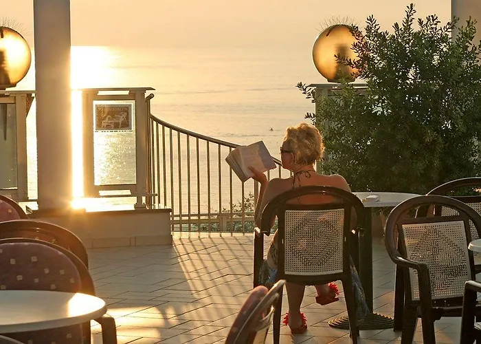 Gran Vista Plava Laguna Hotel 3*