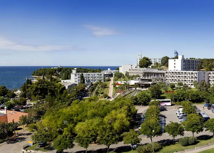 Hotel Gran Vista Plava Laguna 3*