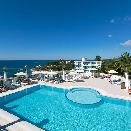 Gran Vista Plava Laguna Отель 3*