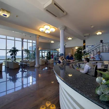 酒店 Gran Vista Plava Laguna 波雷奇