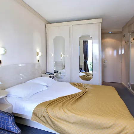 Gran Vista Plava Laguna Отель