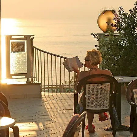 Gran Vista Plava Laguna Отель 3*